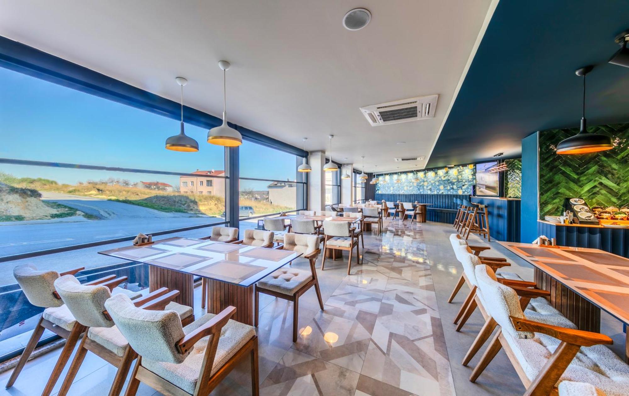 Heaven Premium Hotel Restaurant & Airport Shuttle Arnavutkoy Экстерьер фото