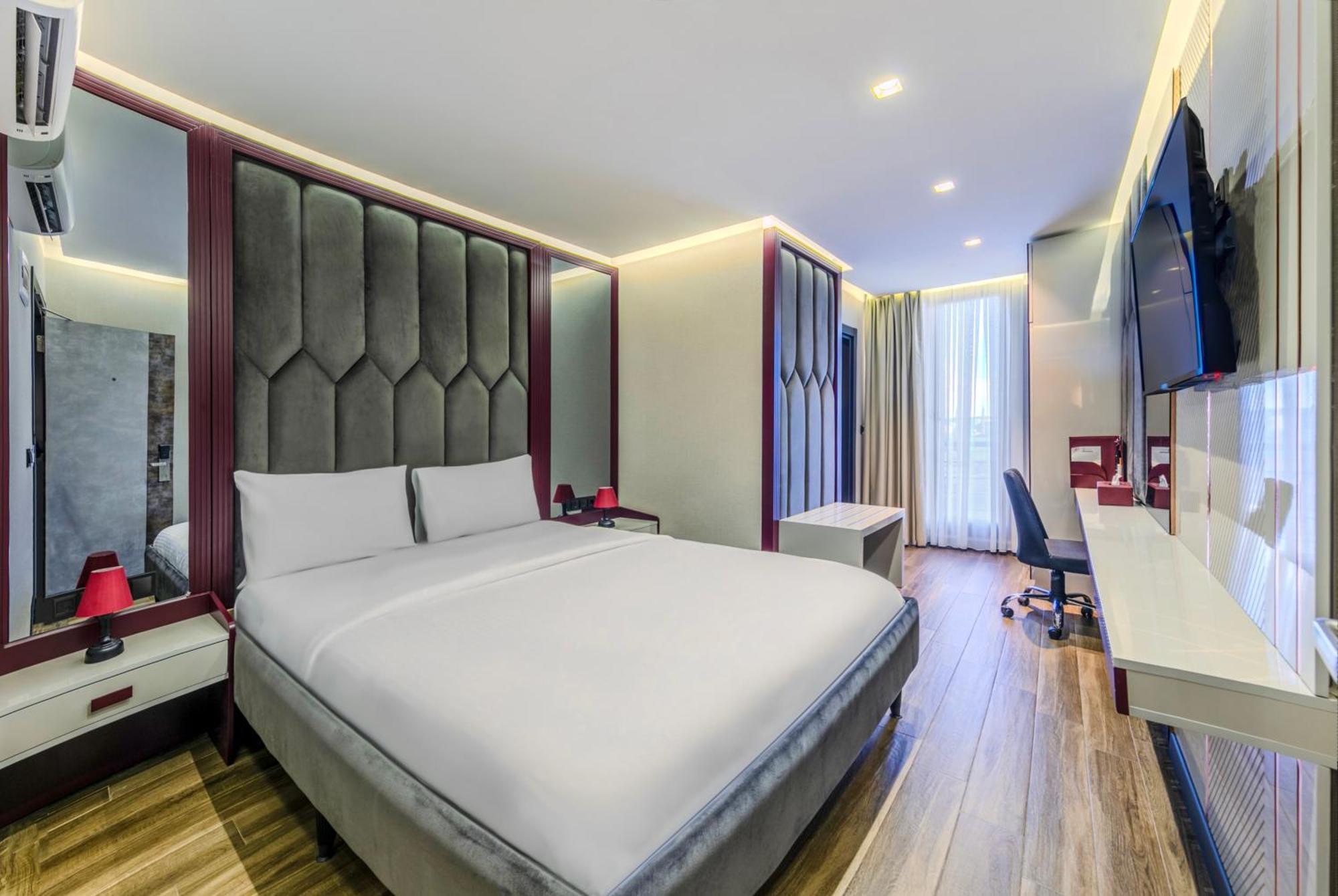 Heaven Premium Hotel Restaurant & Airport Shuttle Arnavutkoy Экстерьер фото